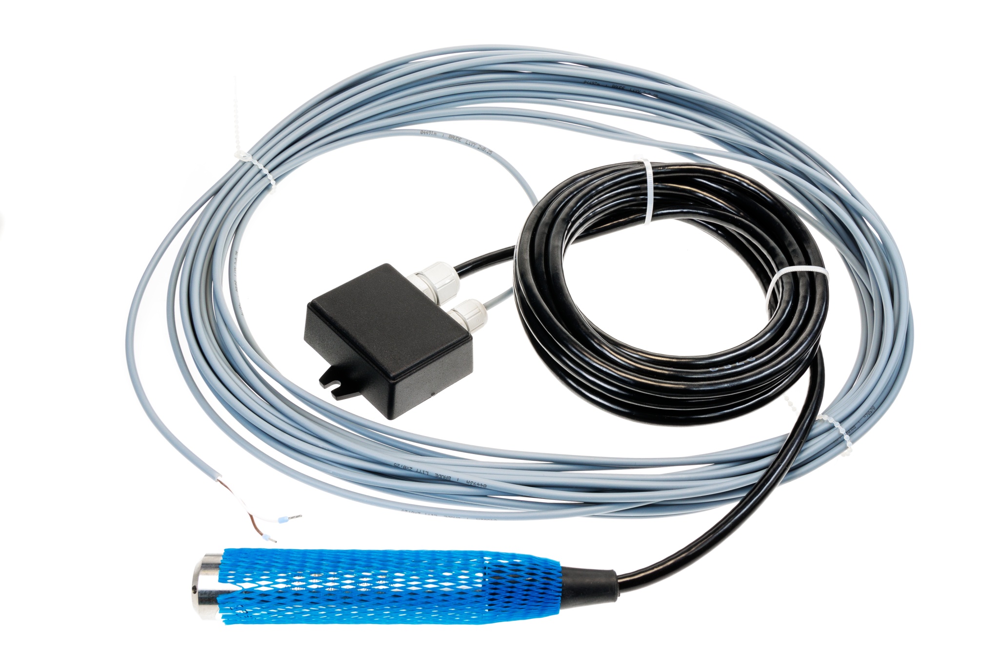 Sequetrol IoT rain sensors Pressure probe and soil moisture sensor as components of Sequetrol IoT rain